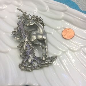 JJ Jonette jewelry pewter unicorn brooch pin J101